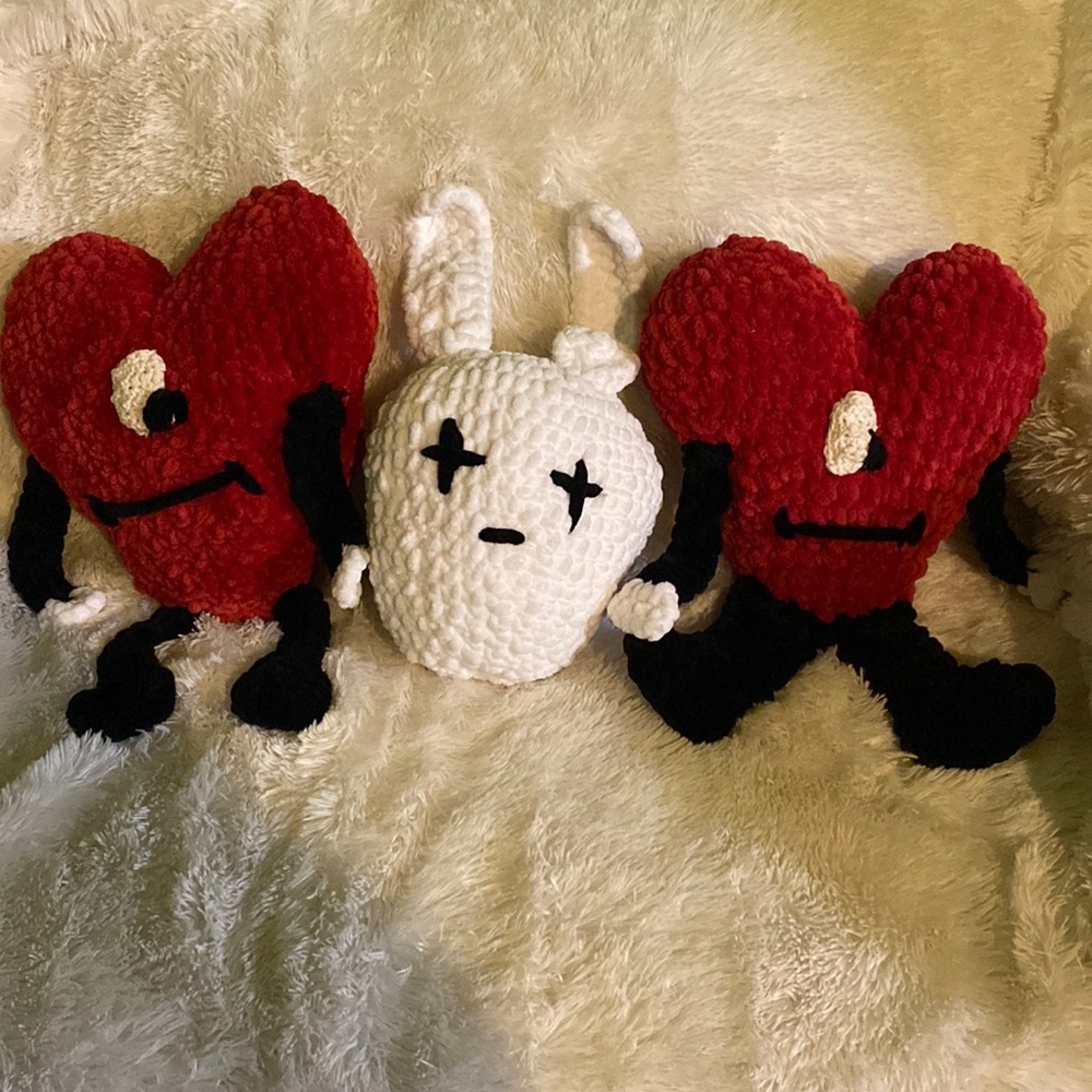 Crochet bad bunny ❤️ and 🐰 head